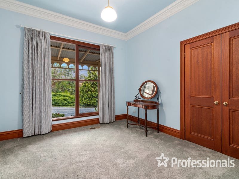 145 Swansea Road, Montrose image 12