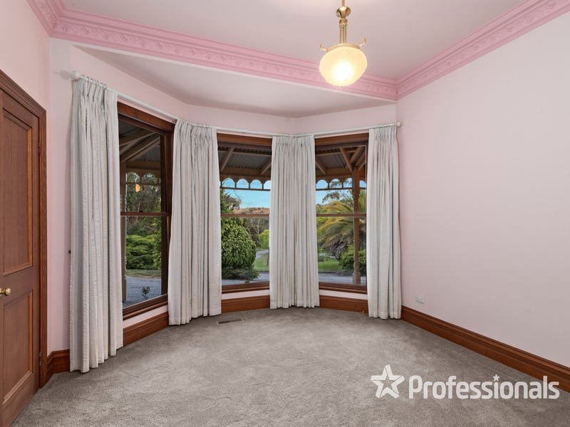 145 Swansea Road, Montrose image 13