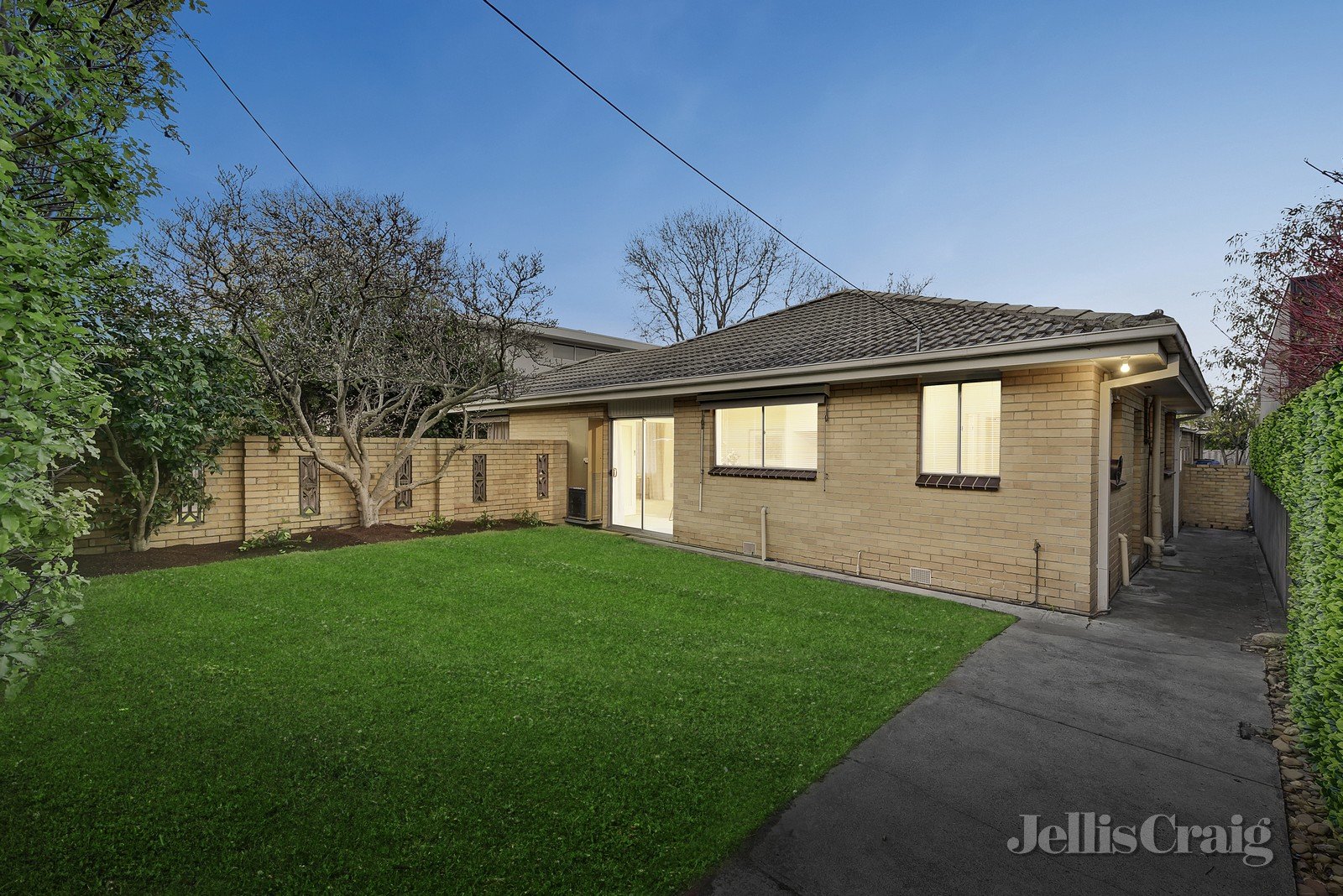 1/45 Thanet Street, Malvern image 2