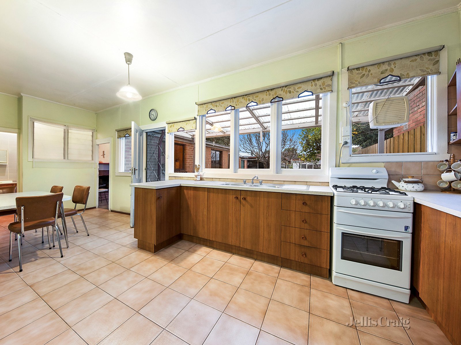 145 Weston Street, Brunswick image 6