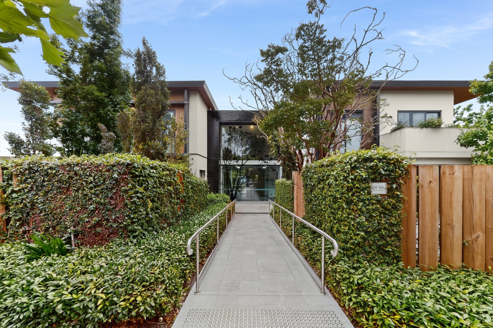 14/52 Seymour Grove, Camberwell image 1