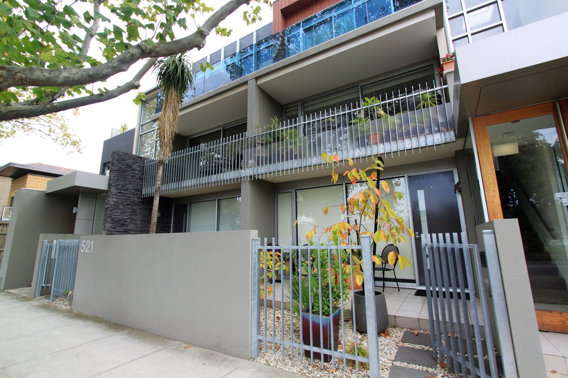 Property Gallery - Main Image