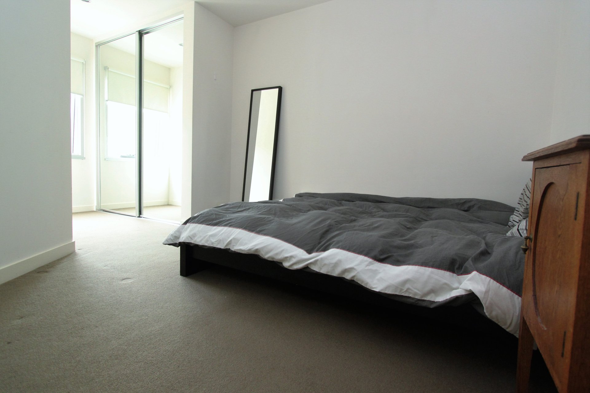 Property Gallery Thumbnail 6