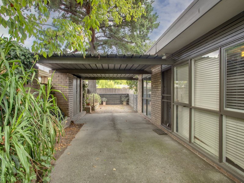 1/454 Mount Dandenong Road, Kilsyth image 9