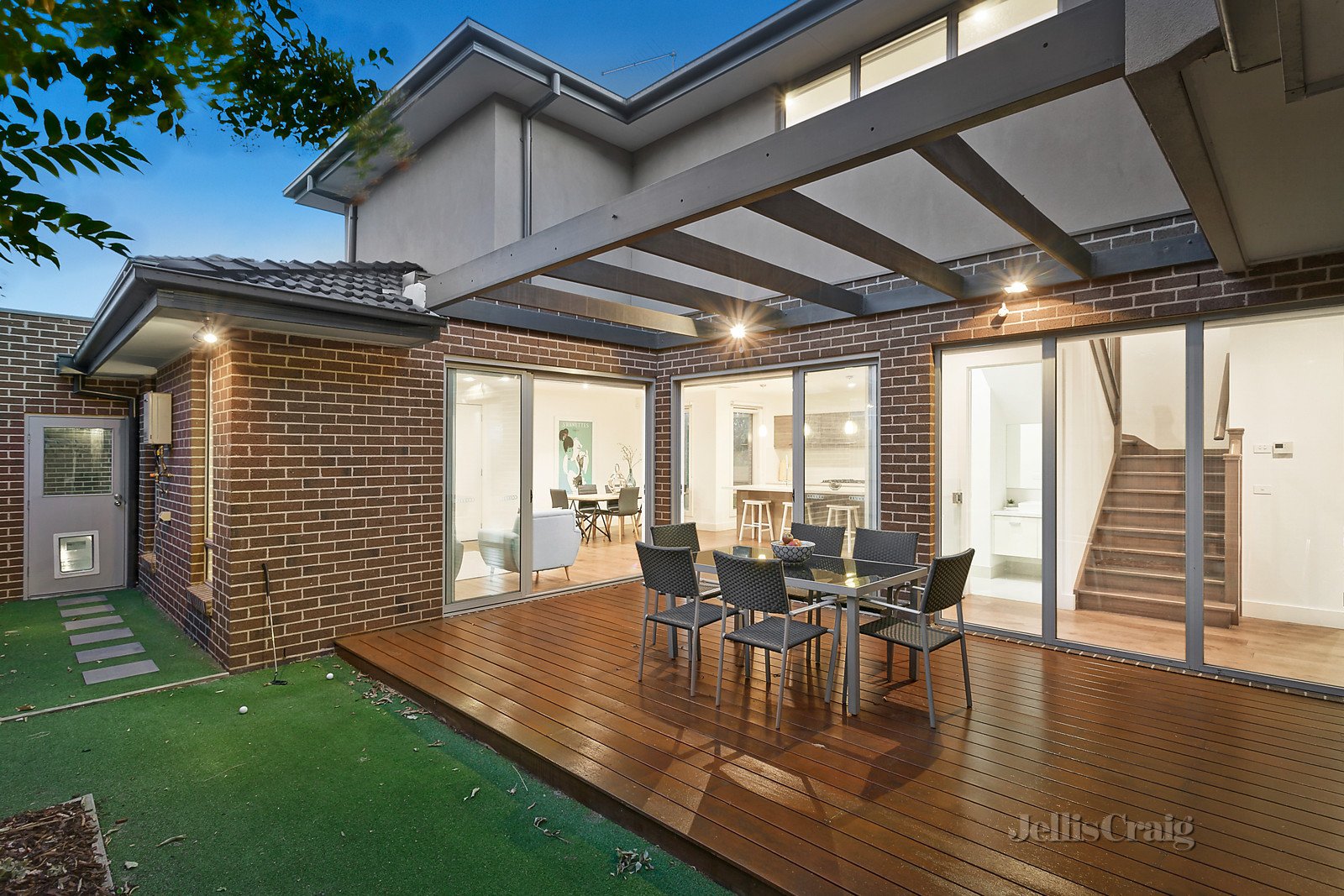 1/455 Warrigal Road, Ashwood image 1