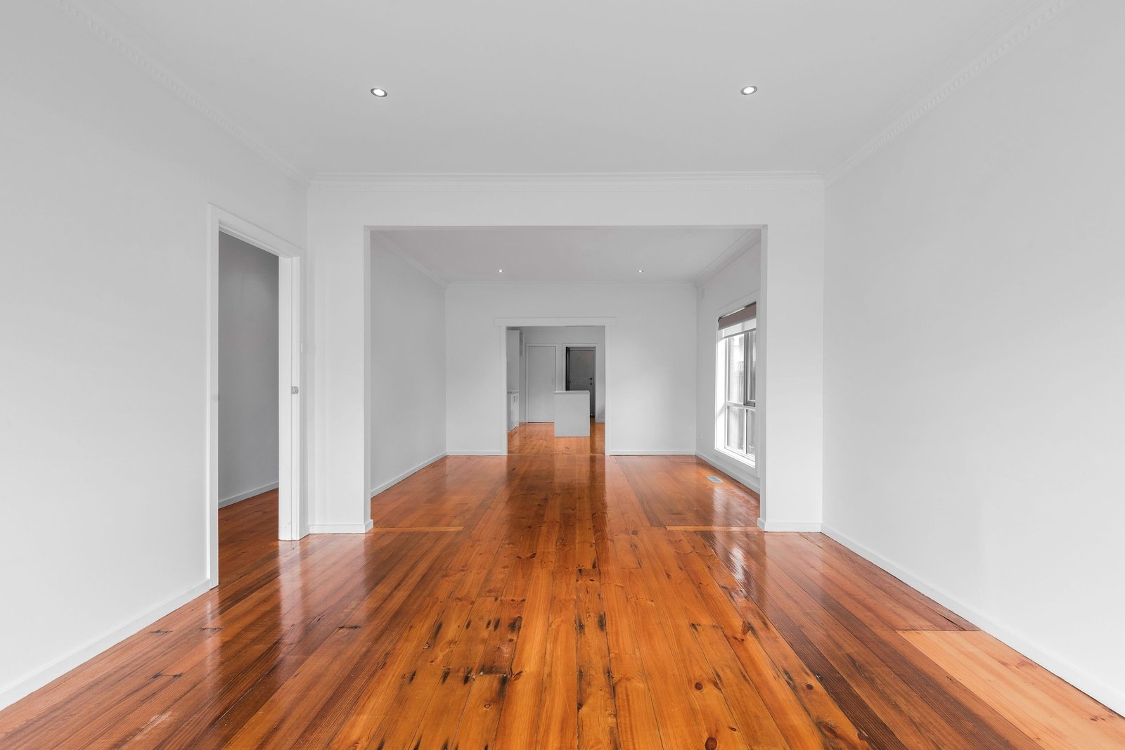 Property Gallery Thumbnail 2