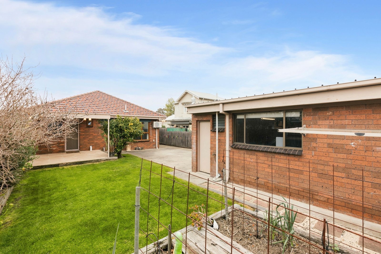 Property Gallery Thumbnail 14