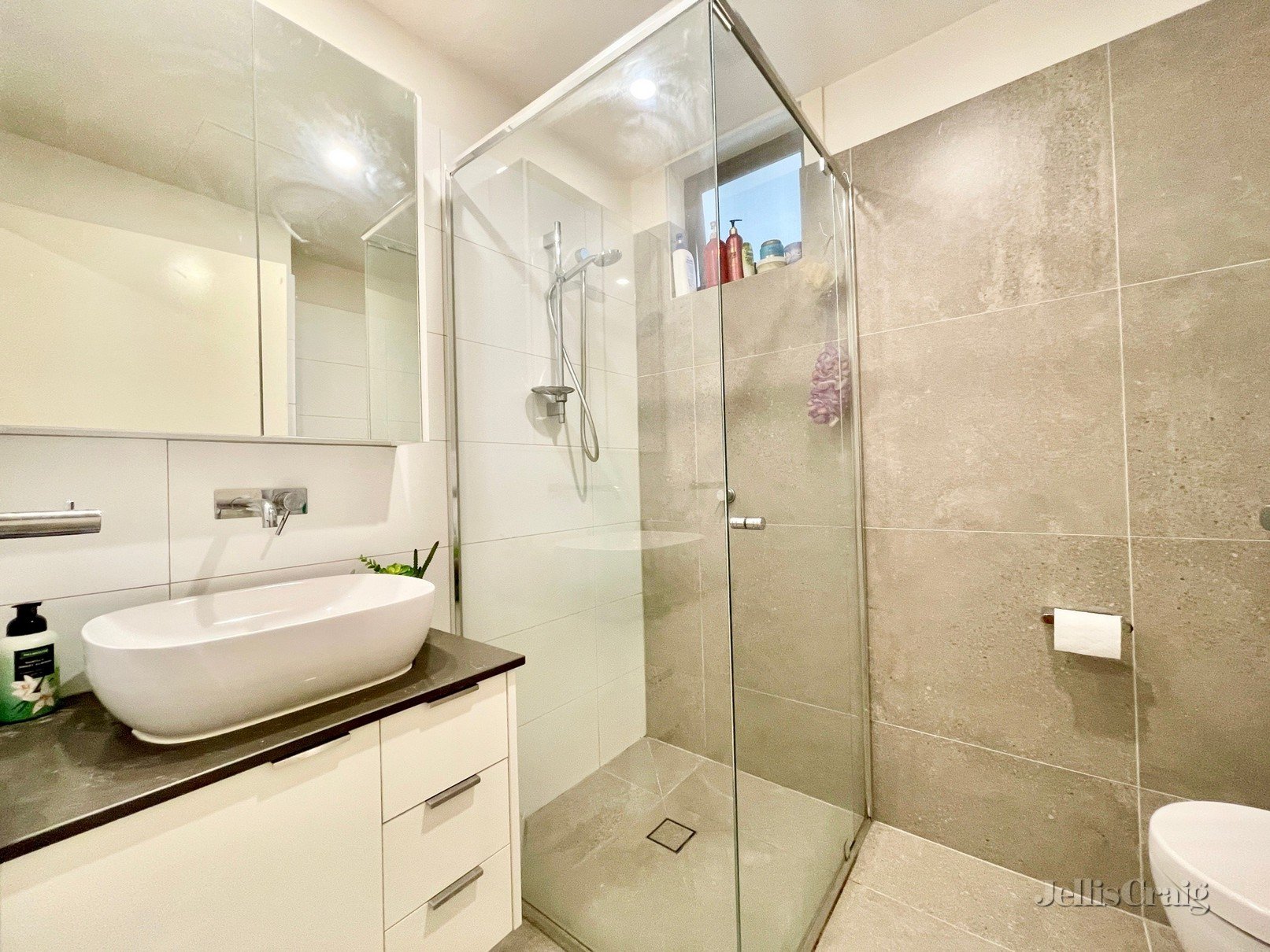 1/46 Barkly Place, Heidelberg image 6