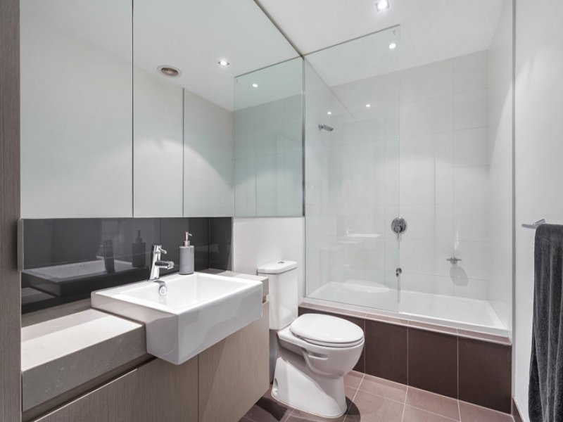 1 / 46 Eucalyptus Drive MAIDSTONE