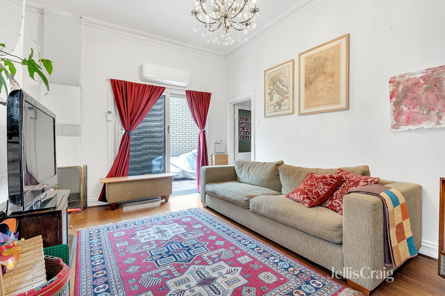 146 Gold Street, Brunswick image 2