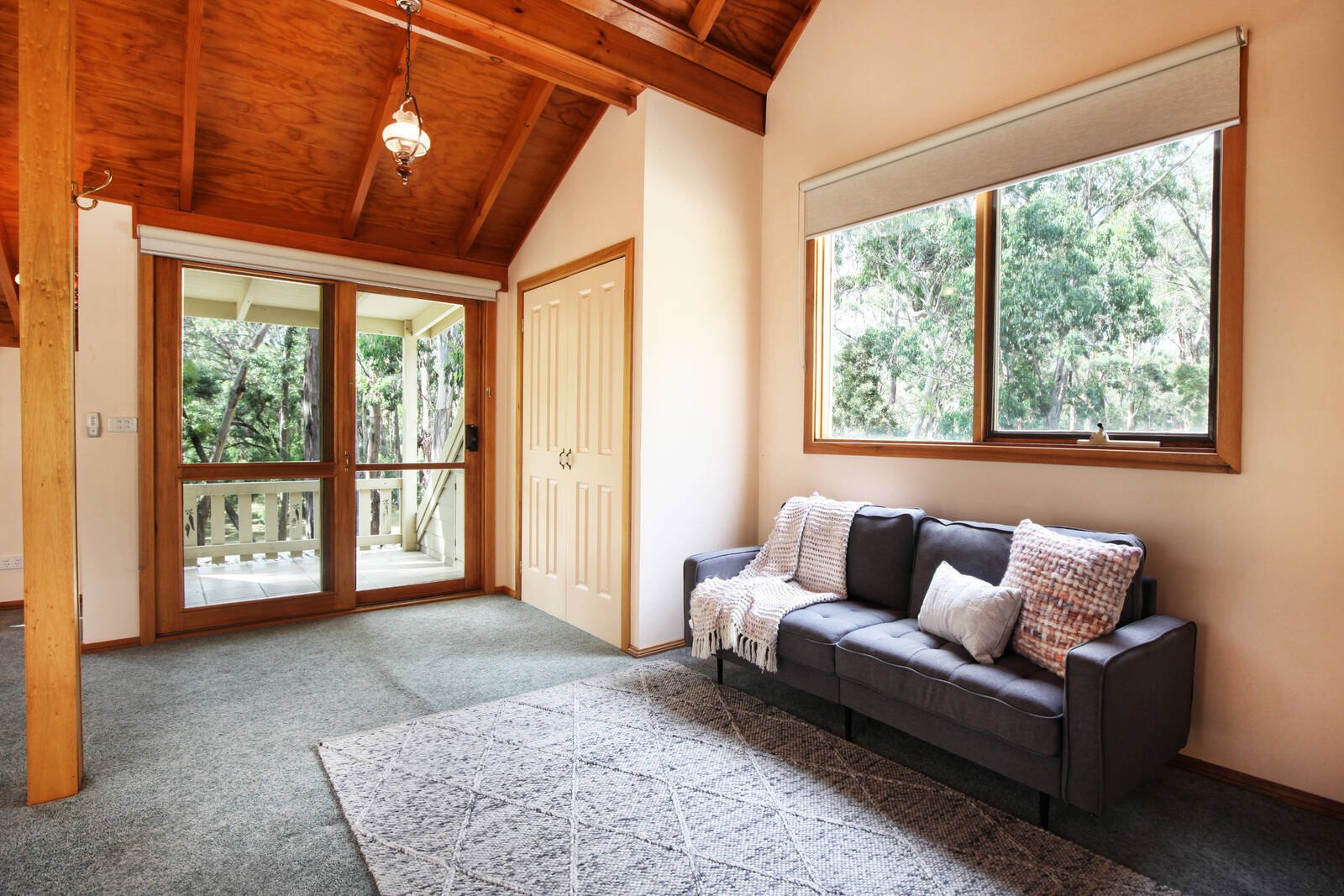 Property Gallery Thumbnail 14