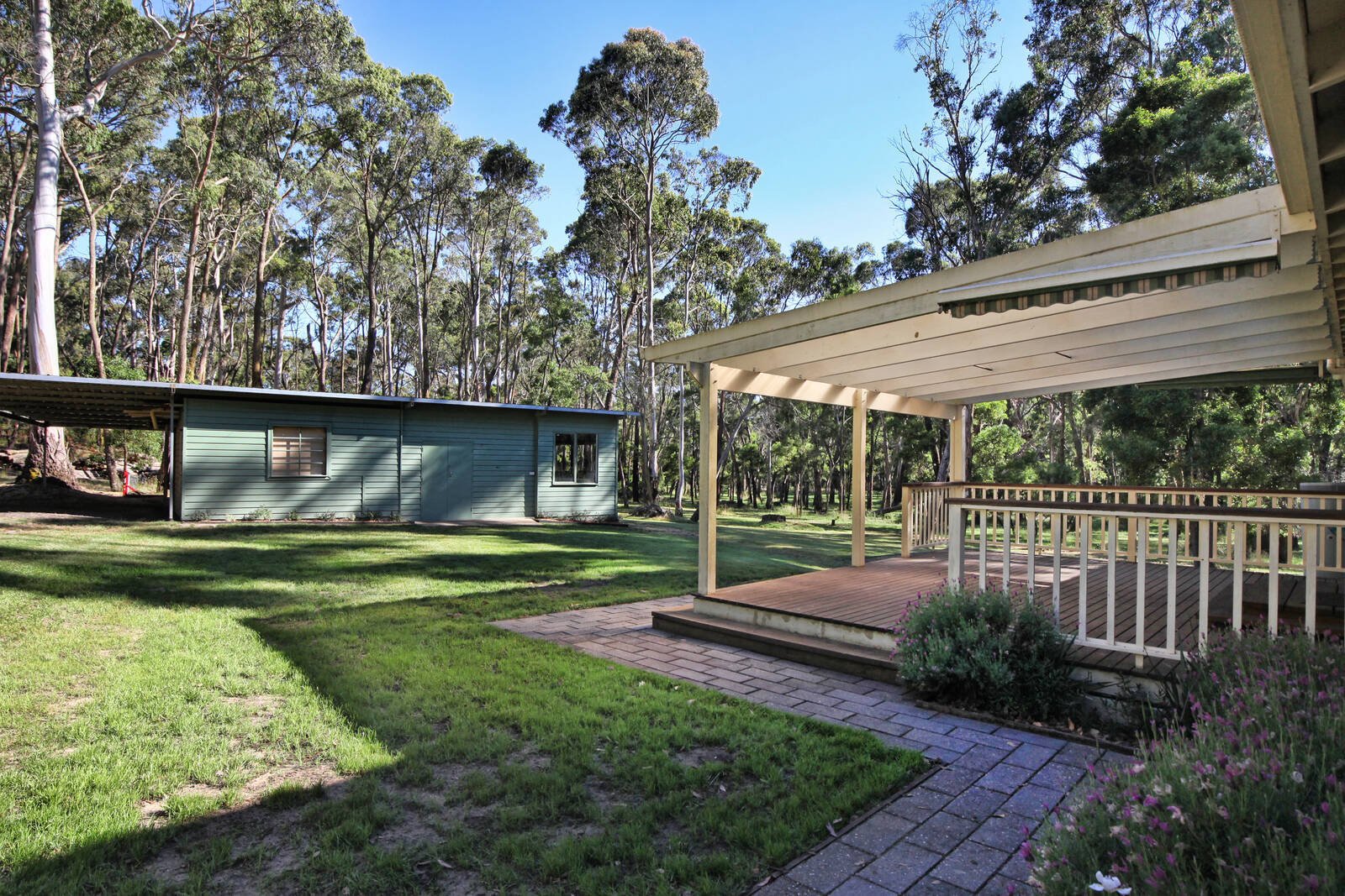Property Gallery Thumbnail 16