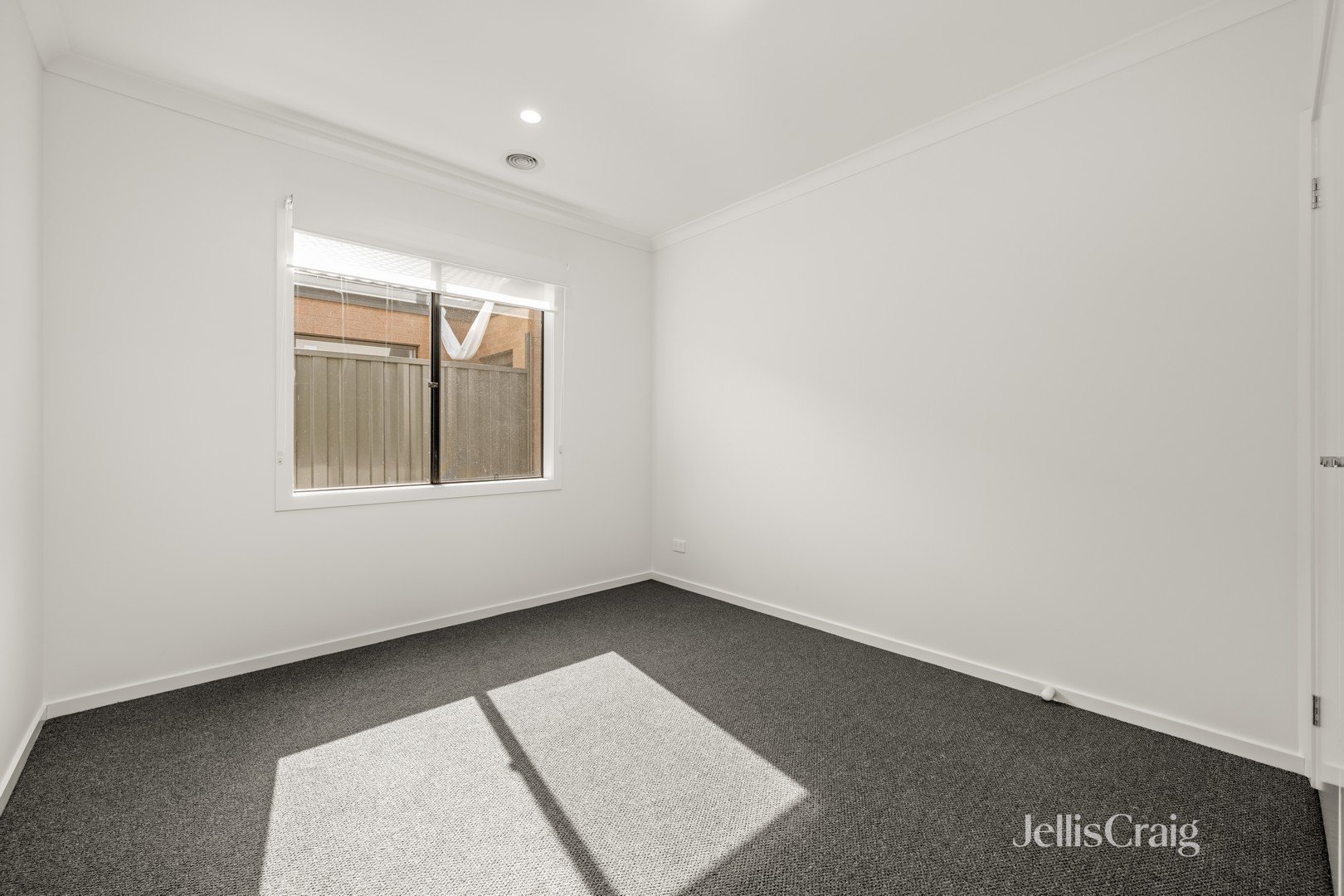 146 Medallion Boulevard, Tarneit image 5