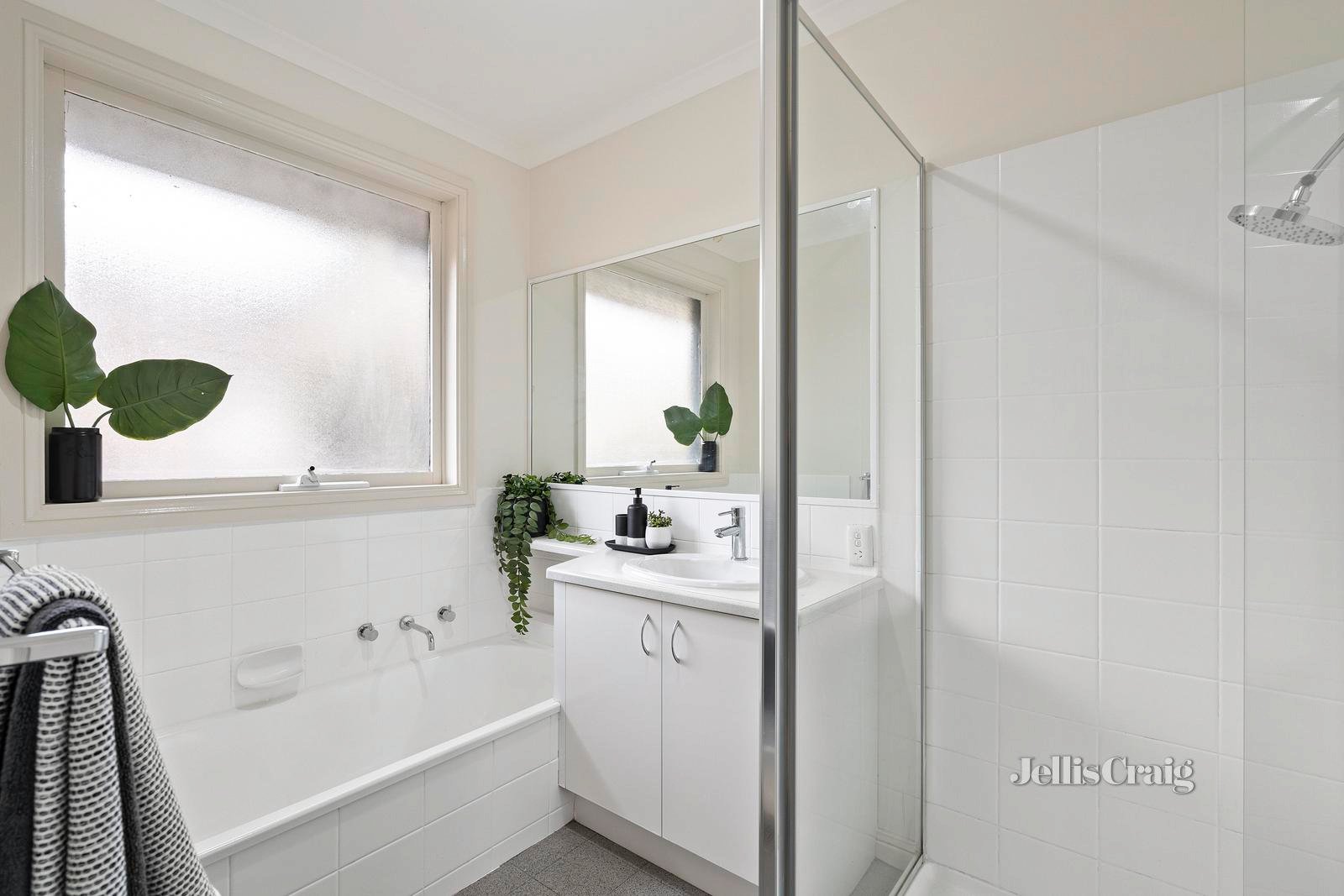 146 Nangathan Way, Croydon North image 8