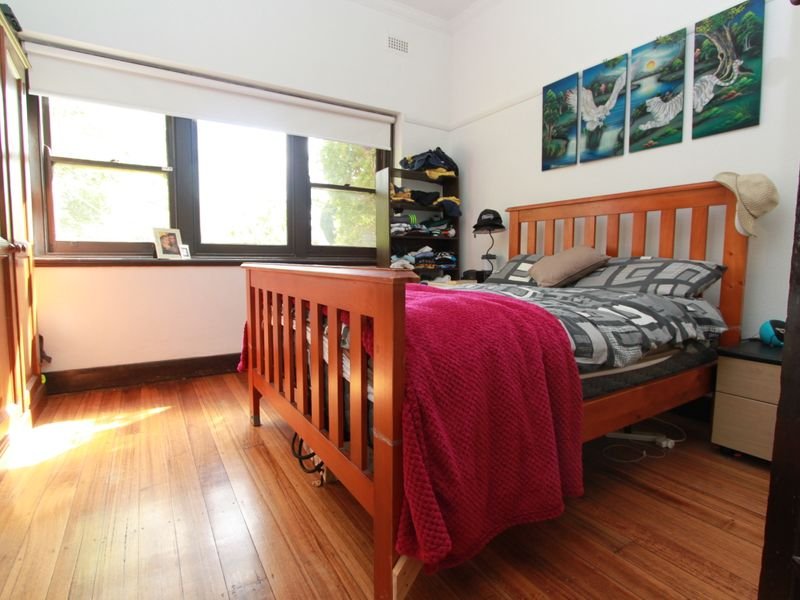 Property Gallery Thumbnail 2