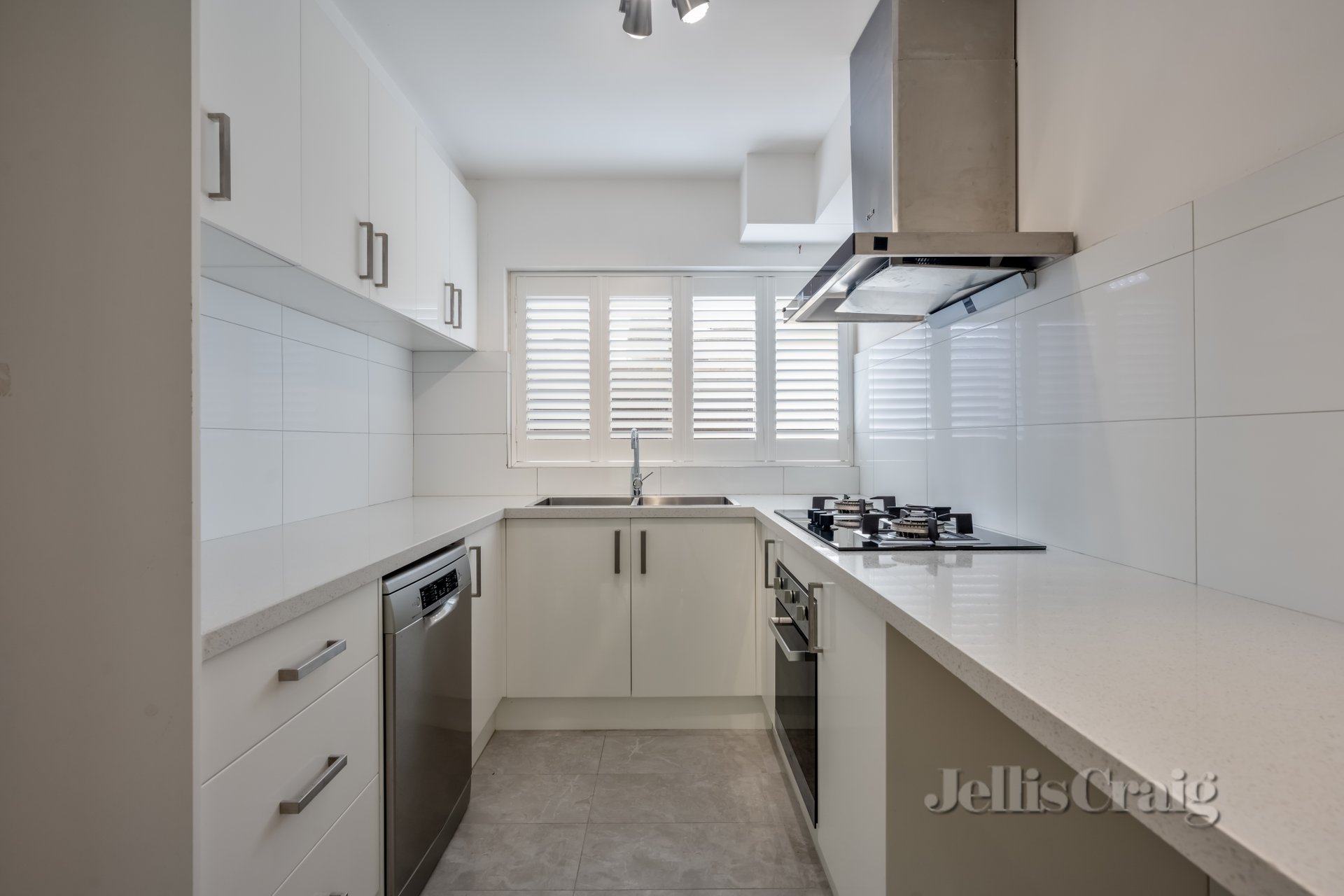 14/61 Kooyong Rd, Armadale image 3