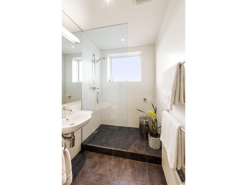 14/62 Mary Street, Kew image 5
