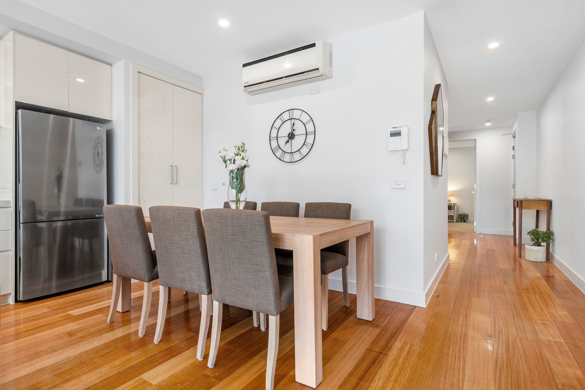 Property Gallery Thumbnail 5
