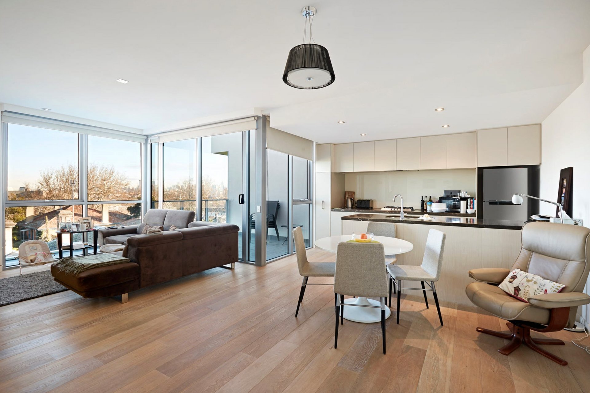 Property Gallery Thumbnail 2