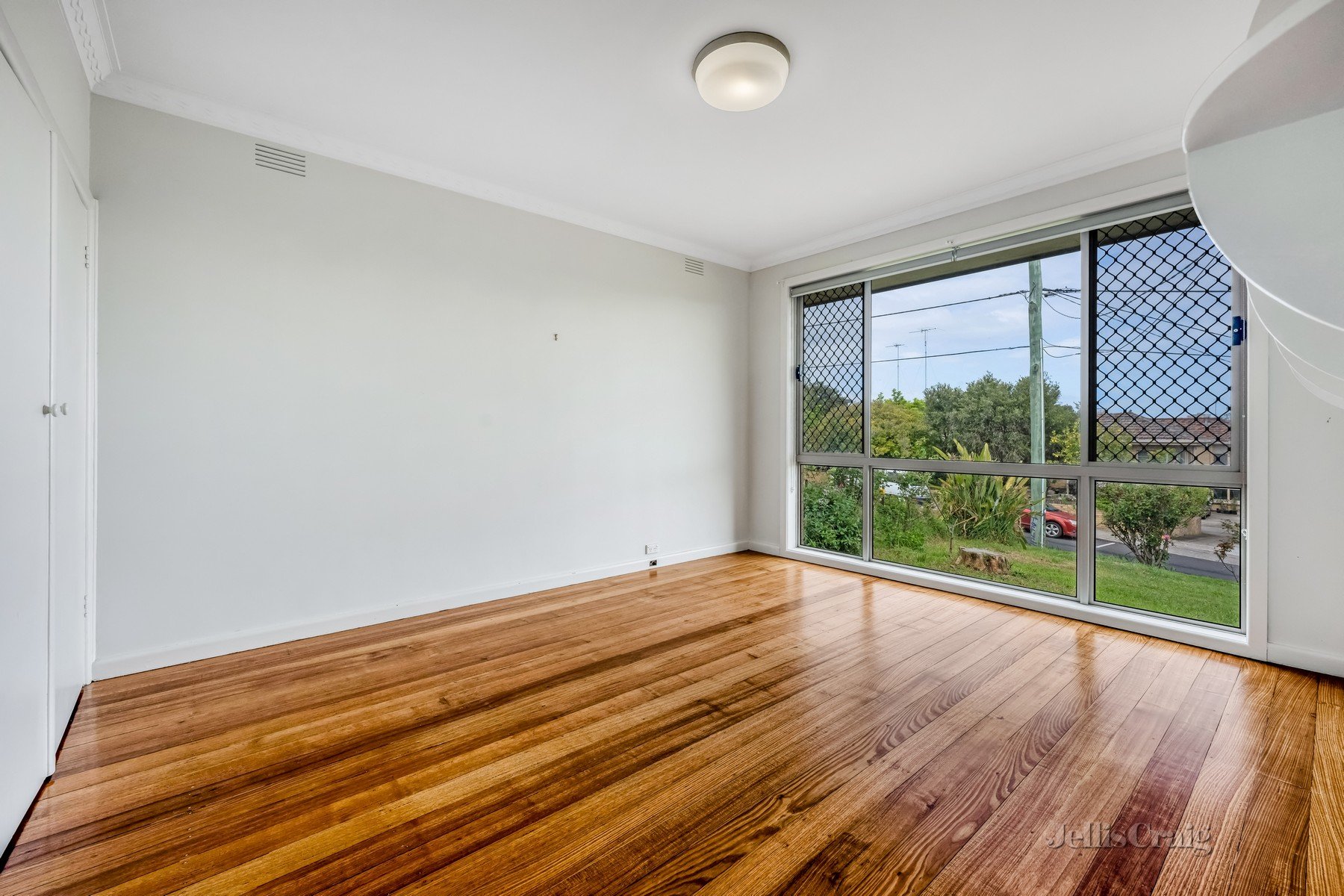 147 Clarke Street, Northcote image 3