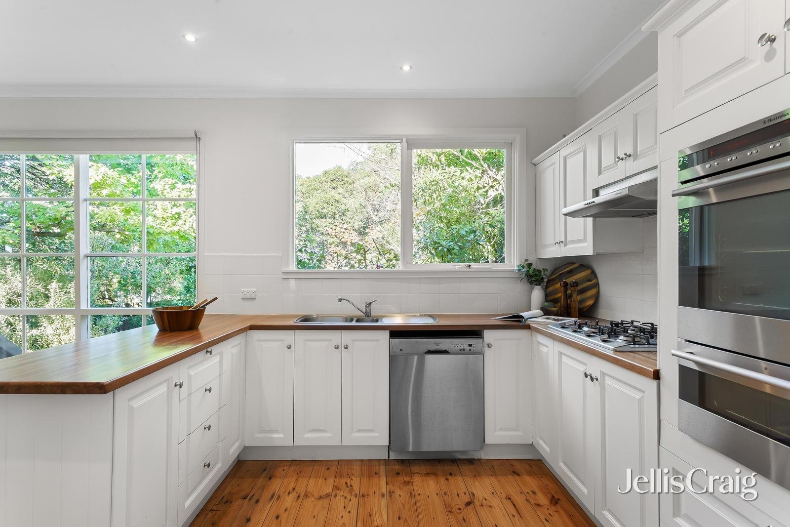 147 Fordham Avenue, Camberwell image 4
