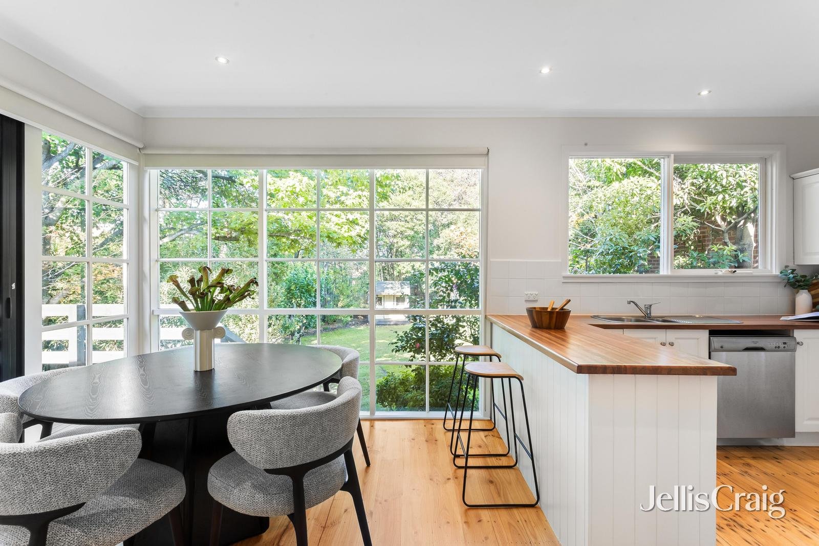 147 Fordham Avenue, Camberwell image 5