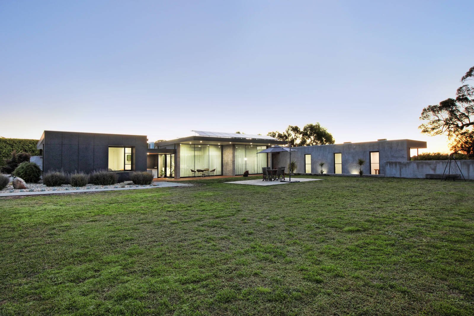 Property Gallery - Main Image