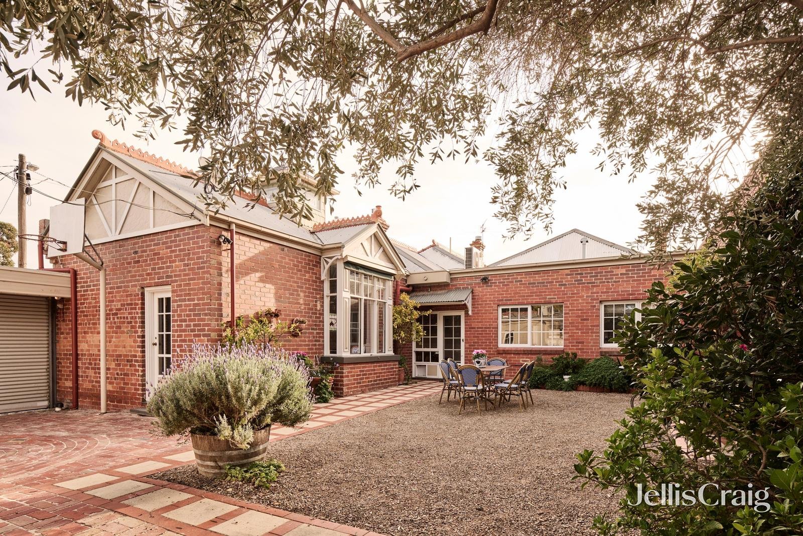 147 Kerferd Road, Albert Park image 18