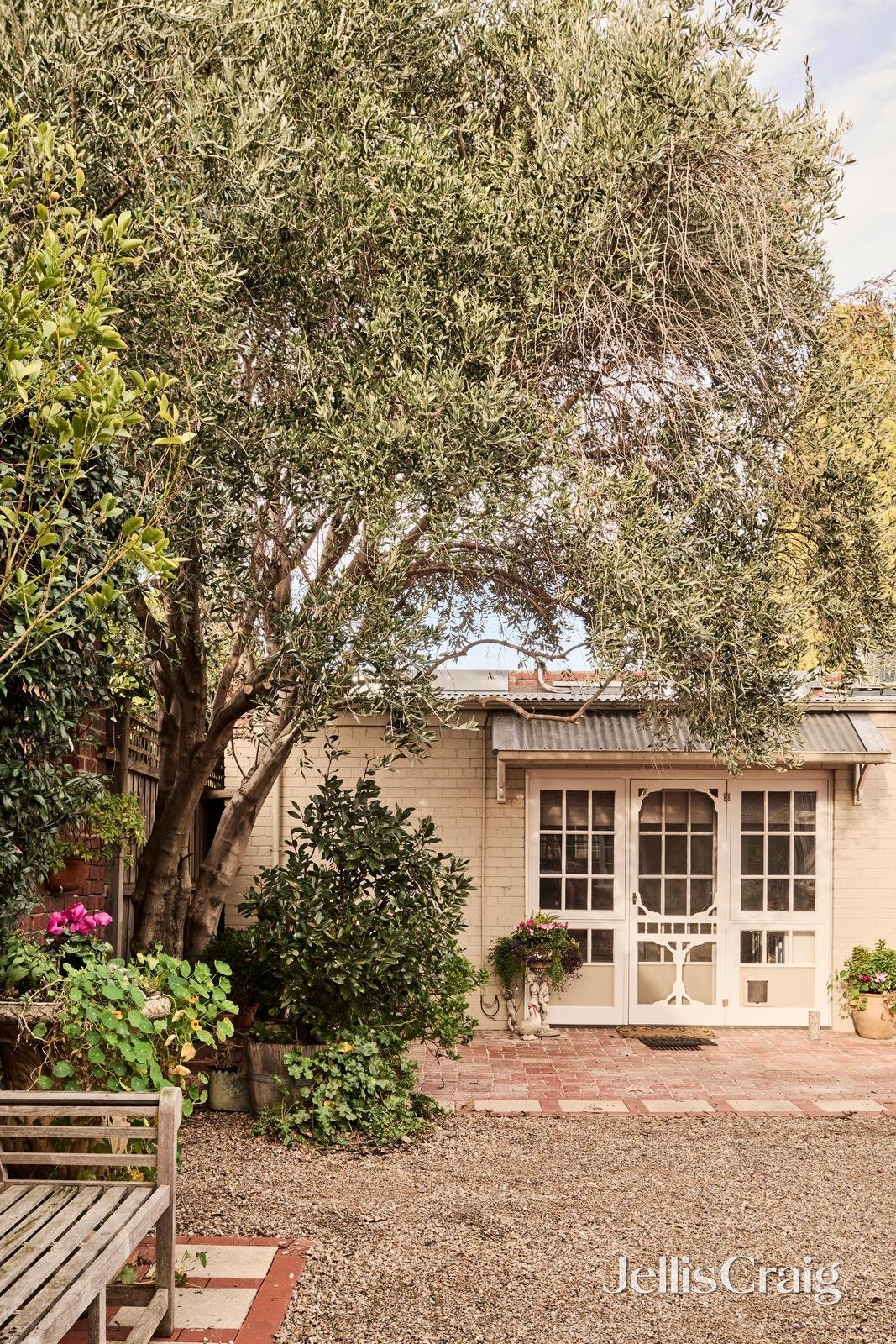 147 Kerferd Road, Albert Park image 20