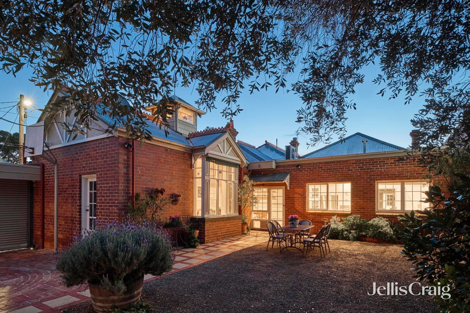 147 Kerferd Road, Albert Park image 21
