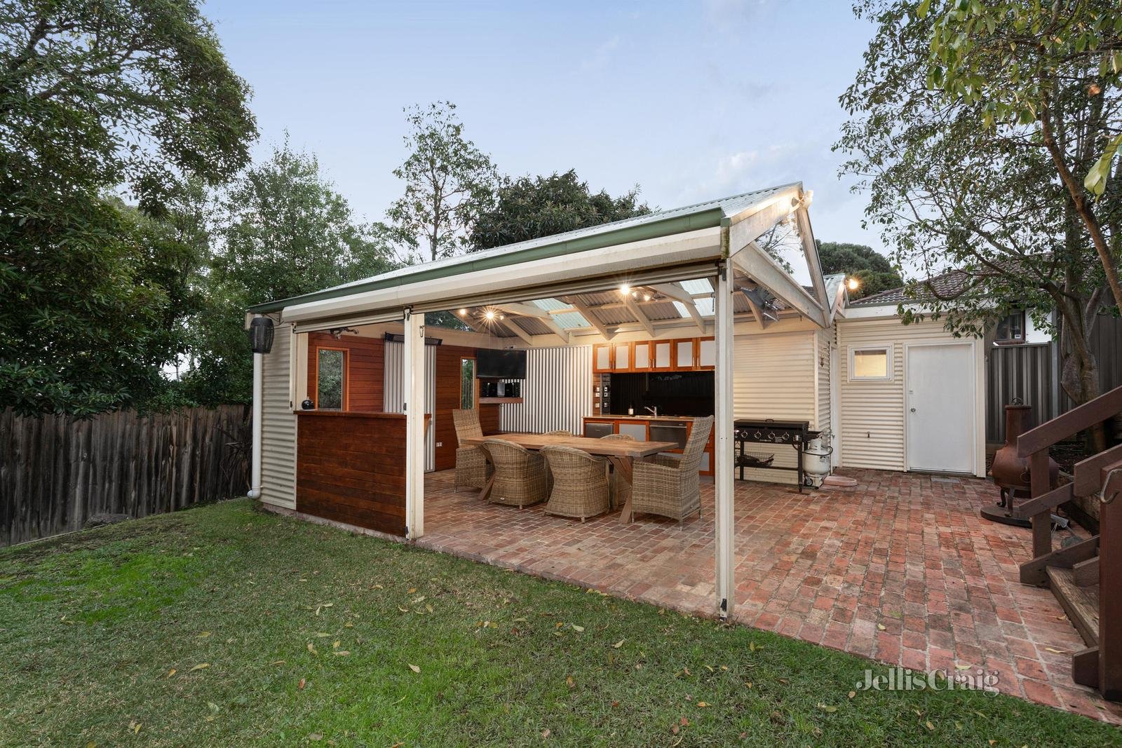 147 Mountain View Road, Briar Hill image 13