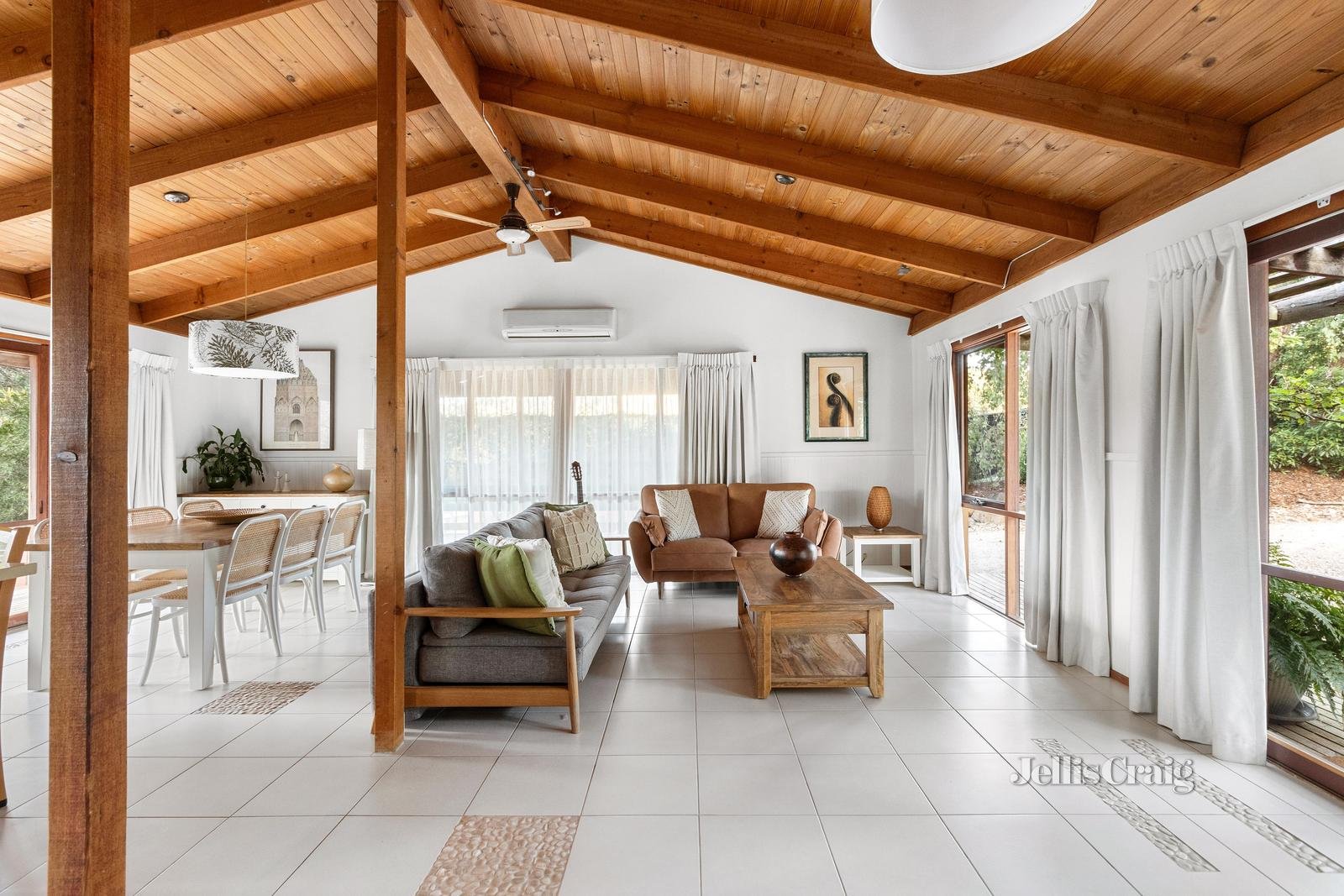 147 Research-Warrandyte Road, North Warrandyte image 2