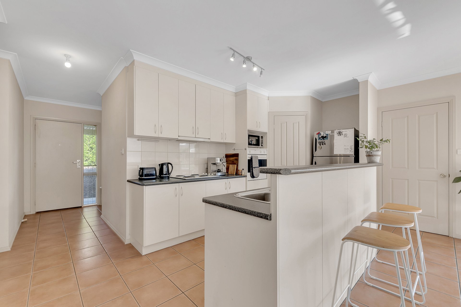 1/47 Rossack Drive, Grovedale image 2