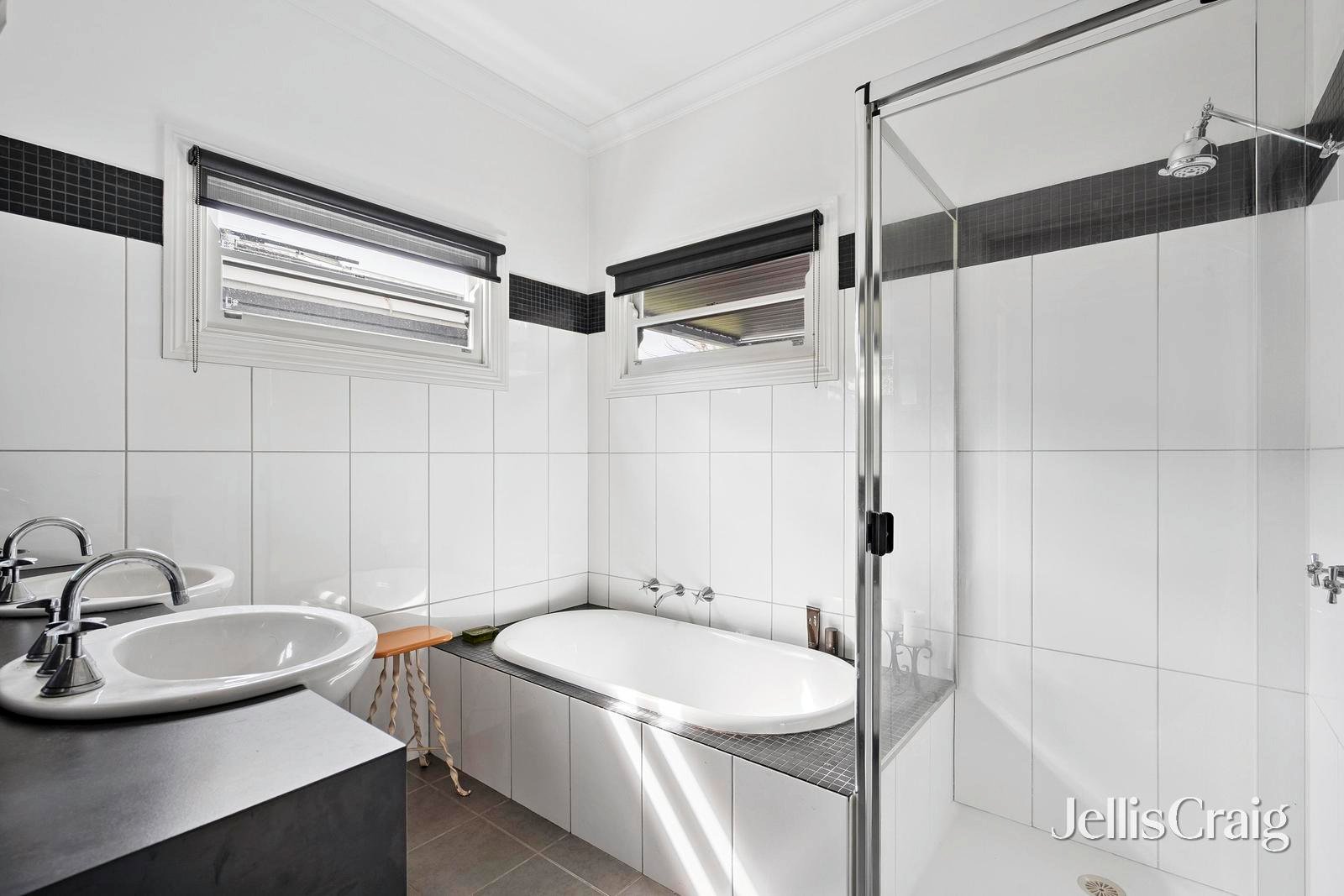 147 Swanston Street, Geelong image 4