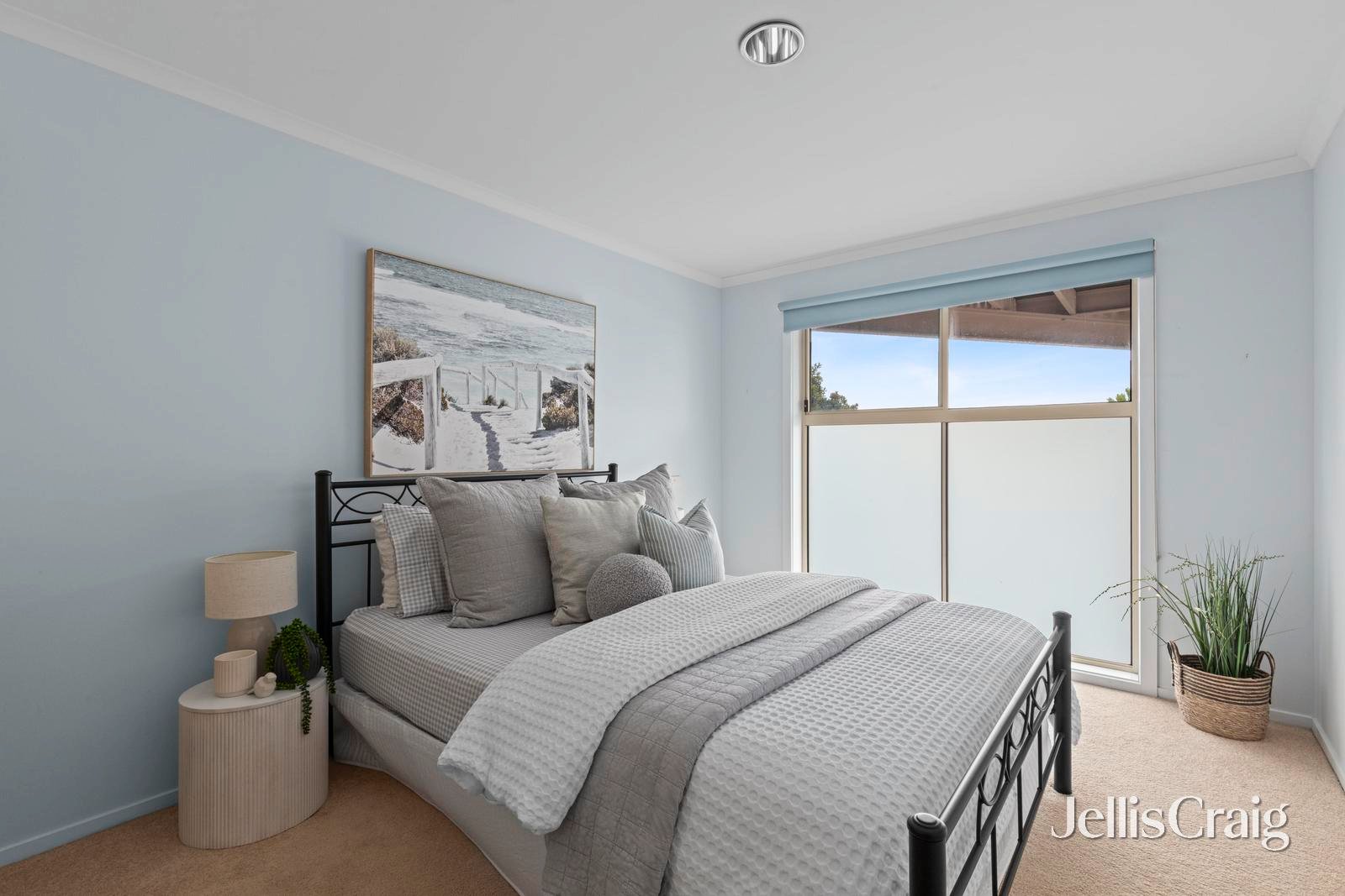 147 The Esplanade, Torquay image 13