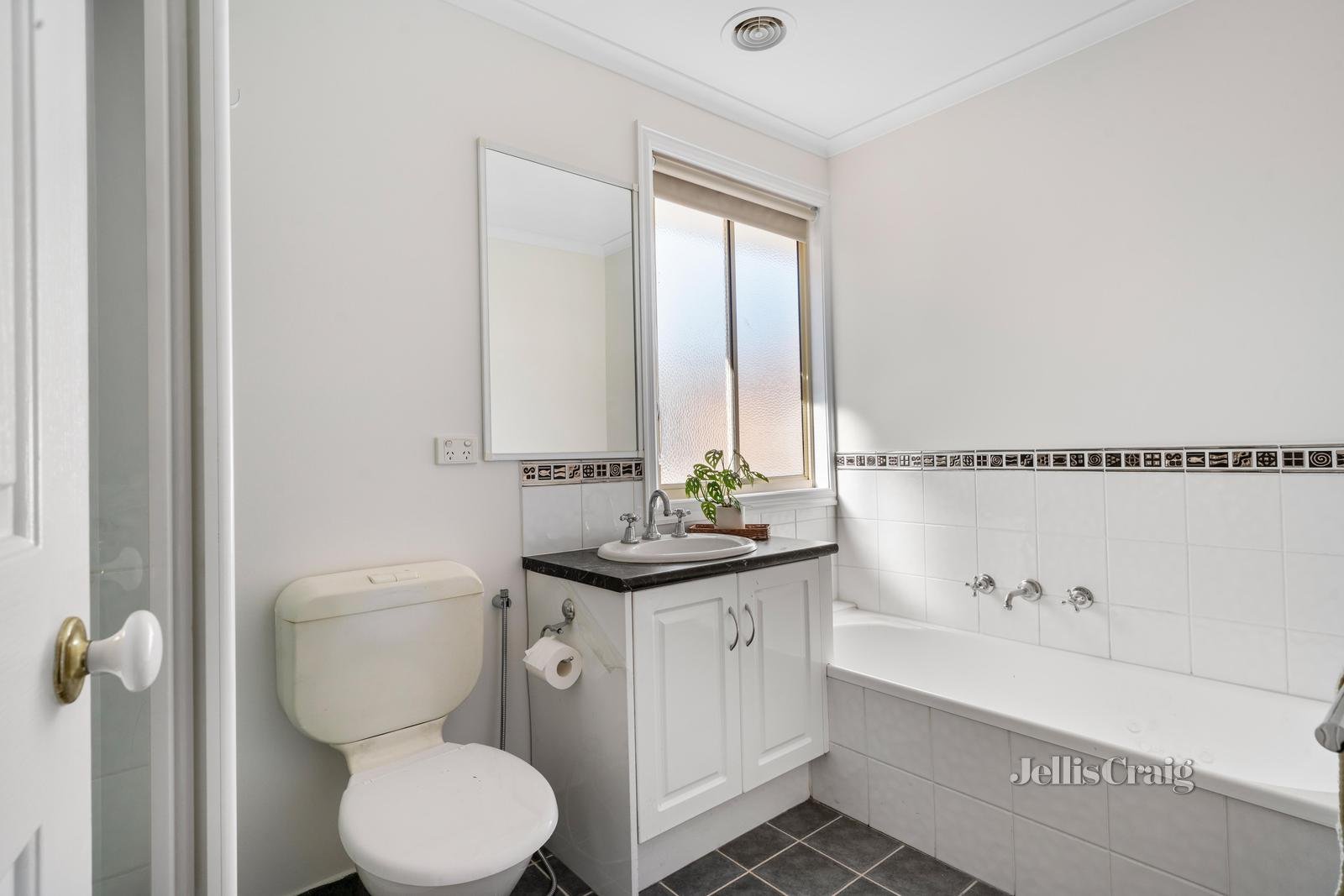 14/72 Bridge Street, Eltham image 8