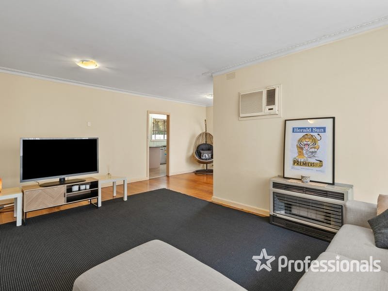 1/474 Dorset Road, Boronia image 3