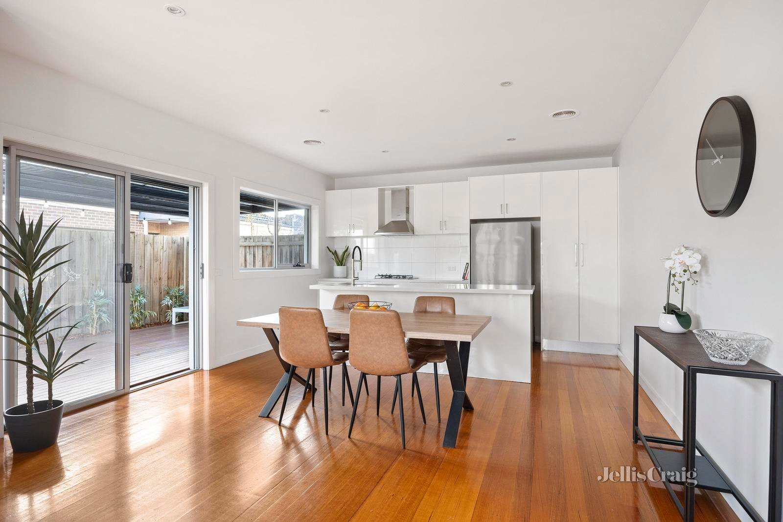 1/48 Blenheim Road, Newport image 4