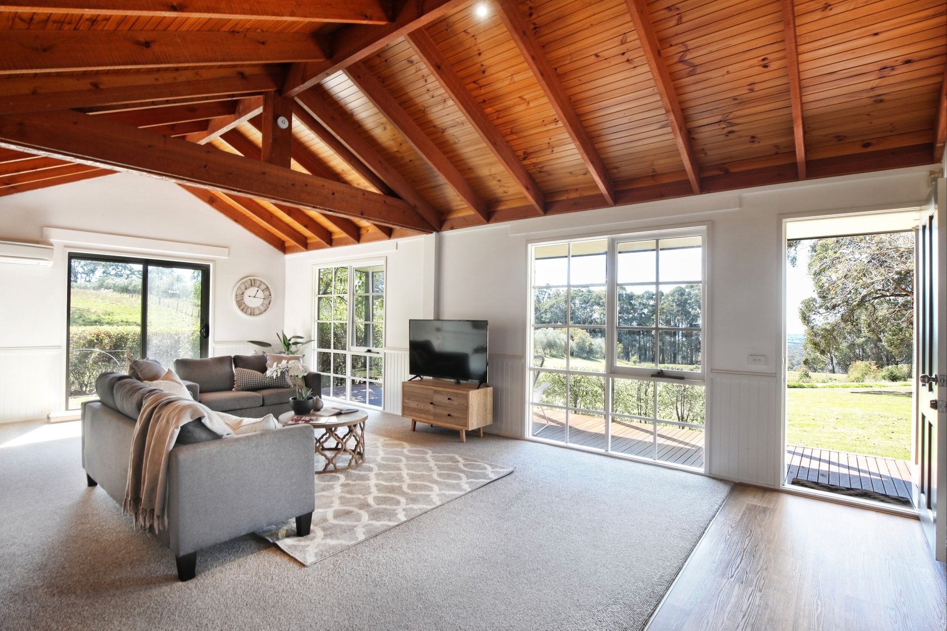 Property Gallery Thumbnail 6