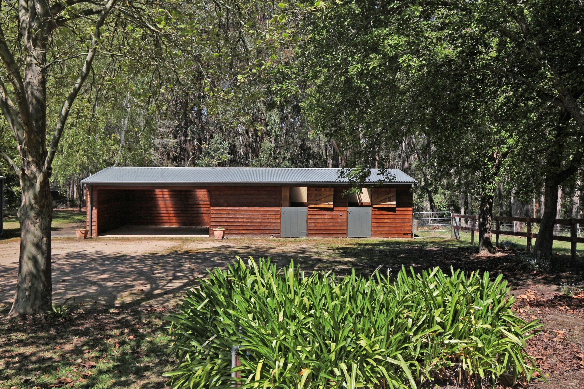 Property Gallery Thumbnail 13