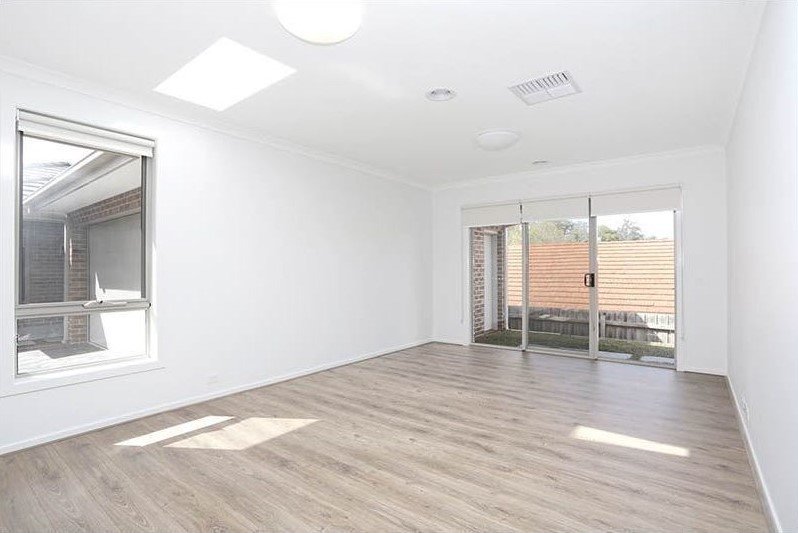 1/48 Headingley Road, Mount&nbsp;Waverley image 3