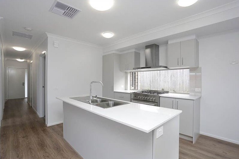 1/48 Headingley Road, Mount&nbsp;Waverley image 4