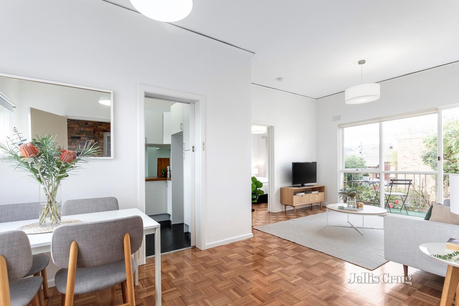 14/8 Hepburn Street, Hawthorn image 2