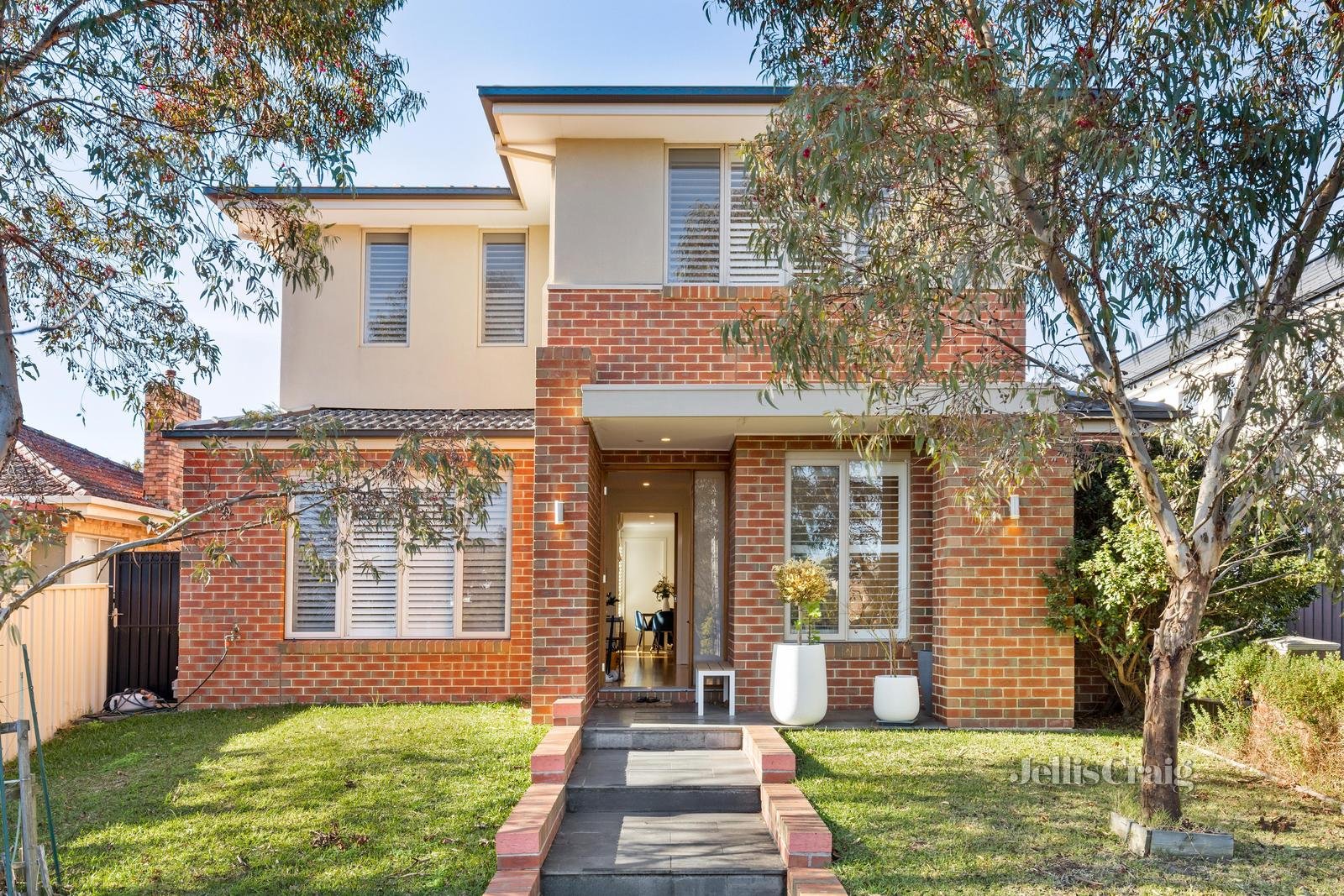 1/48 Mount Street, Glen Waverley image 1
