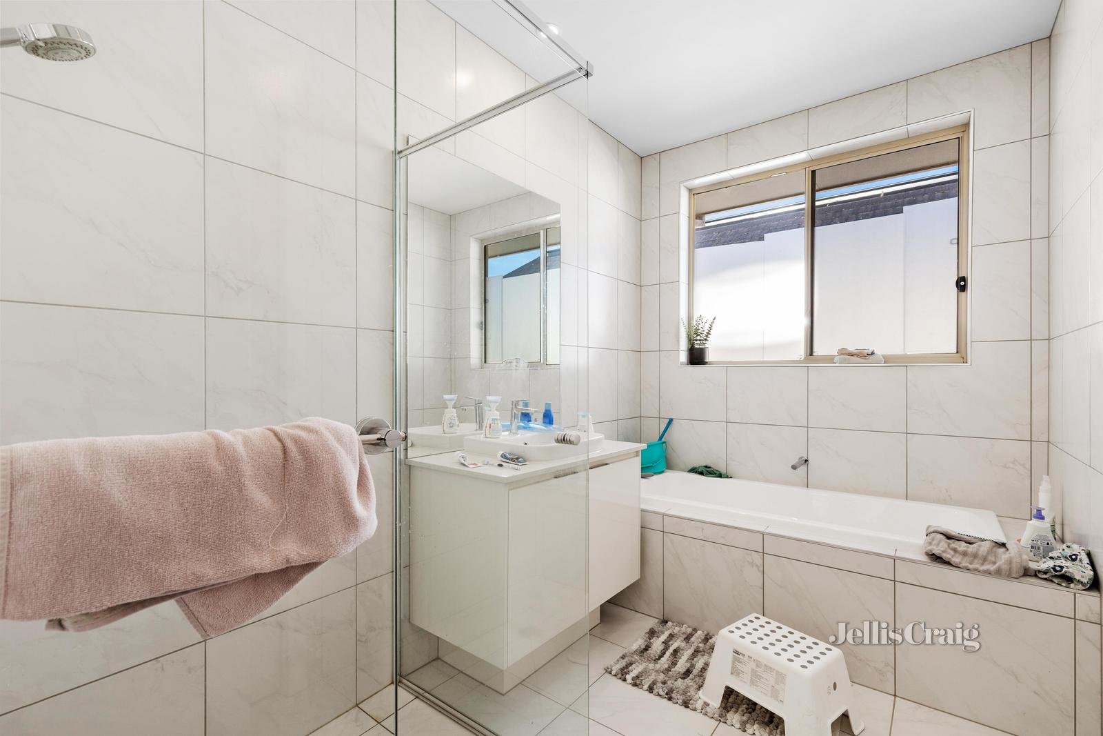 1/48 Mount Street, Glen Waverley image 7