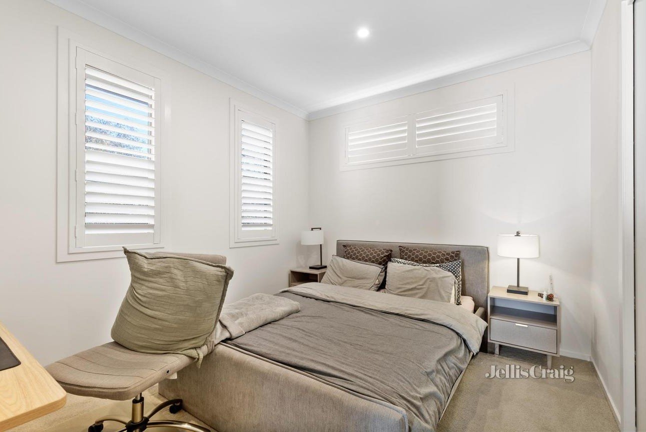 1/48 Mount Street, Glen Waverley image 5