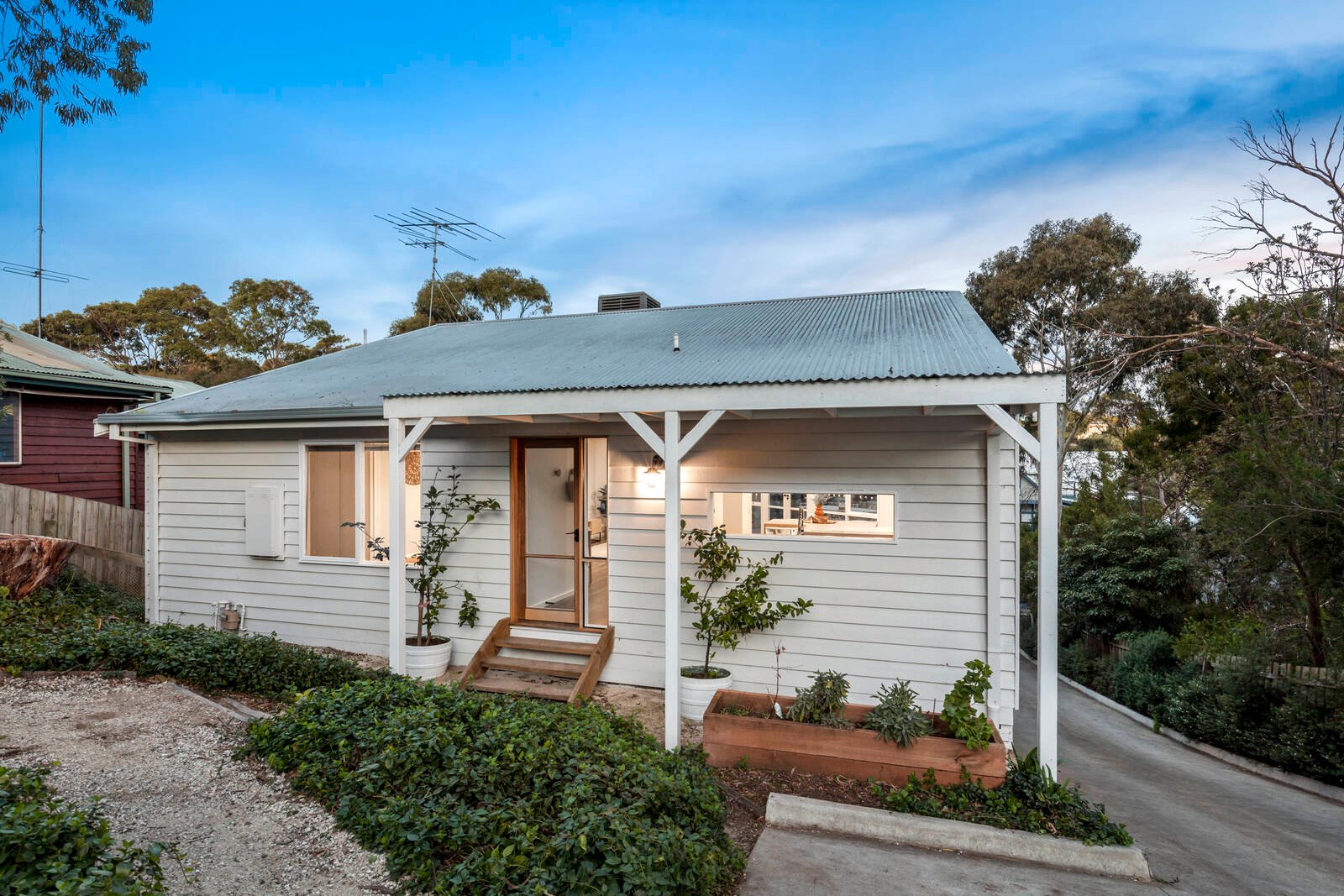 Property Gallery Thumbnail 17