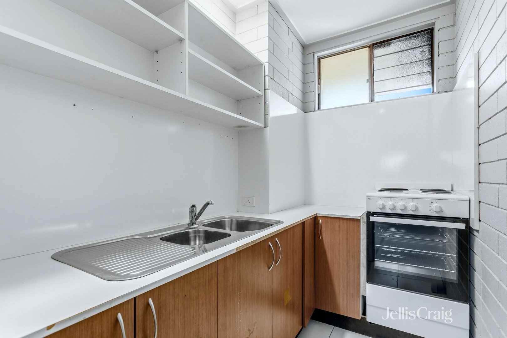 14/8 Techno Park Drive, Williamstown image 3