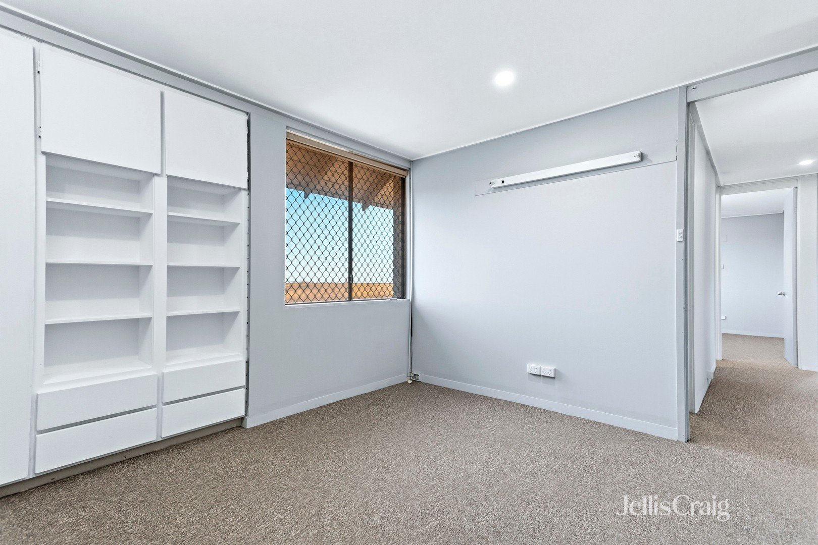 14/8 Techno Park Drive, Williamstown image 5