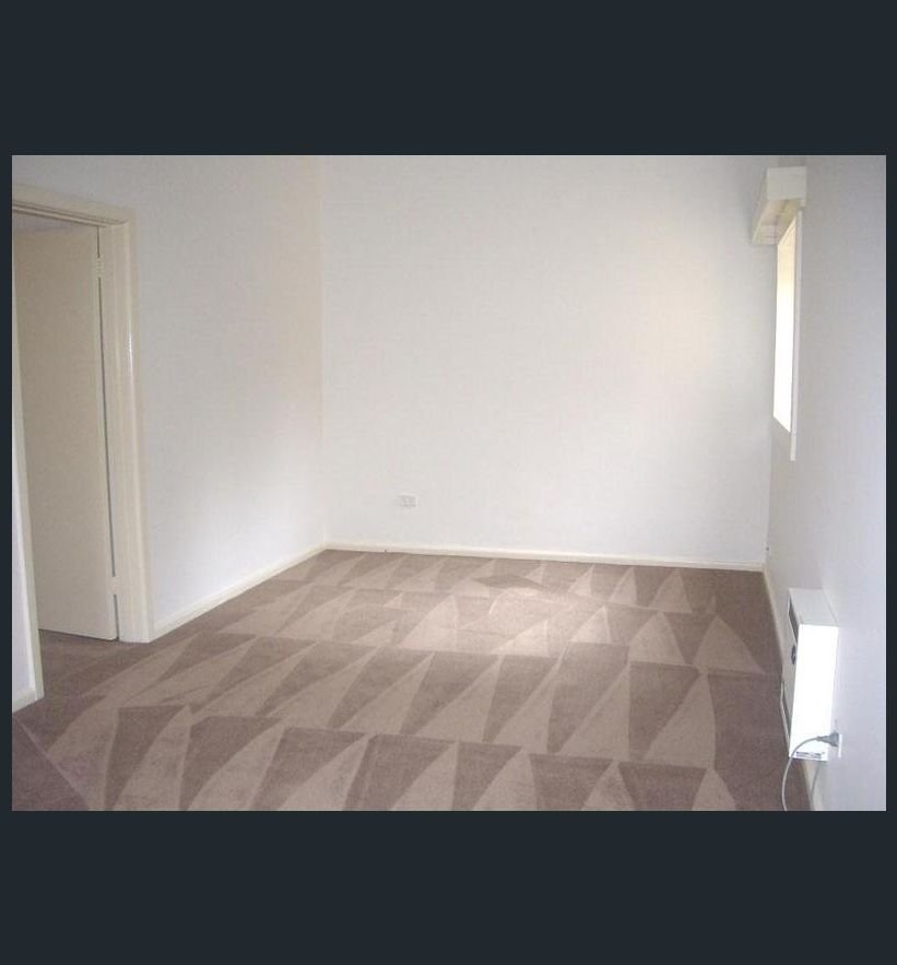 Property Gallery Thumbnail 2